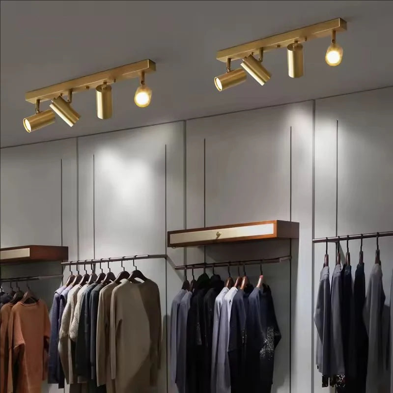 Goudkleurige plafondspot met 3 of 4 lichtpunten – modern design